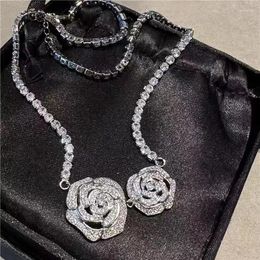 Choker 1 Pcs Camellia Flower Zircon Diamonds Luxury Dinner Dress Premium Jewellery Retro Neck Chain