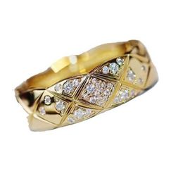 Designer ring Channel Luxury Fashion Coco Diamond Checker High Edition Couple Ring Sense Female Temperament Small Rose Gold Accessories Jewellery