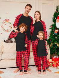 Xmas Print Pyjamas Christmas Matching Pyjamas Set Home Clothing Mother Daughter Father Son Rompers Sleepwear black Outfit