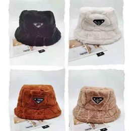 Winter Inverted Triangle Bucket Hat Designers Caps Fisherman Hats Fashion Comfortable plush material Beanie Cashmere Casual Outdoo2736