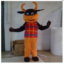 Halloween Lovely Tartan Cow Mascot Costume Top Quality theme character Carnival Unisex Adults Outfit Christmas Birthday Party Dress