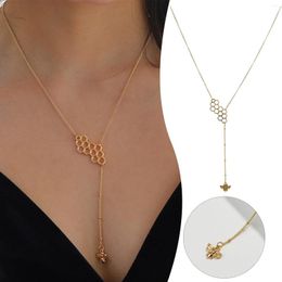 Pendant Necklaces Minimalist Vintage Fashion Gold Beehive Clothing Accessory