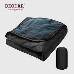 Blankets Deodar Camping Blanket Warm Lightweight Waterproof Quilted Thickened Fleece Throw for Picnics Outdoor Hiking Beach 230906