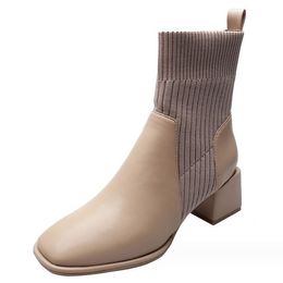 Herbst Winter Neue Knöchel Socken Schuhe Frauen Mode Große Größe 43 Gestrickte Kurze Stiefel Frauen Slip Auf High Heels Botas de Mujer Für Mädchen Schuhe