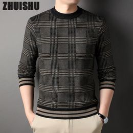 Mens Sweaters HighEnd Quality Classic Plaid Jacquard Sweater Men Pullovers Pull Homme Male Ropa De Hombre Knit Jumper Designer Clothes 230905