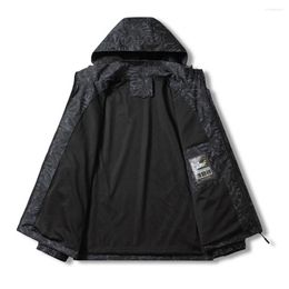 Men's Jackets Breathable Men Windbreaker Windproof Jacket Leaf Print Waterproof Hooded For Couples Stylish