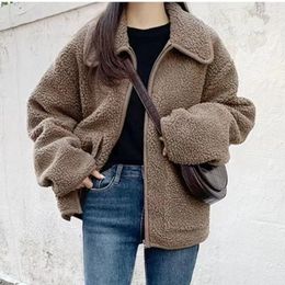 Women's Fur Winter Vintage Lambwool Coat Faux Lamb Jacket Lapel Collar Zip Up Overcoat Outerwears Full Sleeve 2023