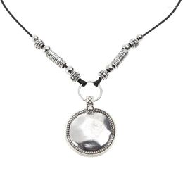 Pendant Necklaces Round Disc Necklace Women Choker Gothic Style Leather Cord Punk Collar For Girl Streetwear Chocker