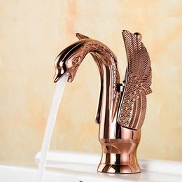 Bathroom Sink Faucets Luxury Rose Gold Copper Brass Carved Animal Swan Style Basin Mixer Tap Faucet One Hole Single Handle Mnf180