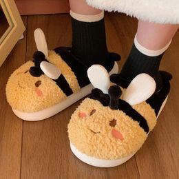 Slippers Female Cute Bee Winter Home Non-slip Cotton Shoes Lightweight Comfortable Soft Bottom Flats Pantunflas Invierno Mujer