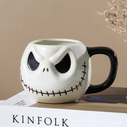 Mugs 600ML Personalised Custom Creative Modelling Mug Halloween Skull Cup with Handle Lidless Ceramic Cup Funny Water Cup Mocha Cup 230905
