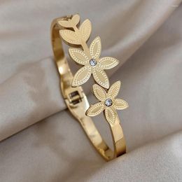 Bangle DODOHAO Creative Stainless Steel Flowers Fashion Bangles Bracelets Statement 18K Gold Plated Waterproof Unusual Jewelry