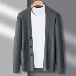 Mens Sweaters Highend Spring Fall Dark Stripe Slim Type Leisure Knitted Cardigan Fashion Korean Version Solid Colour Sweater 230905