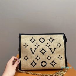 New Designer Shoulder Bag Women's Small Square Bag Classic Woven Cowhide Edge Crossbody Underarm Beach Bag Fashion Versatile