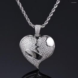 Pendant Necklaces Iced Out Chain 18K Gold Plated Fully Zirconia Simulated Diamond Heart-shaped Hip Hop Pendent Necklace For Men Women