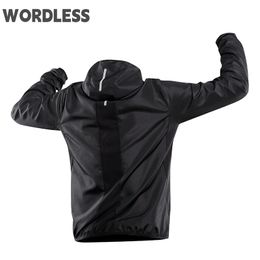 Mens Jackets Skin Coat Waterproof Beach Casual Sunscreen Ultra Light Summer Hooded Jacket Super Thin Windbreaker Packable Coats 230905