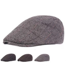 Autumn Winter Wool Felt Men Newsboy Hat Flat Ivy Gatsby Cap Warm Male Berets Old Man Warm Peaked Cap Casual Forward Hats283G