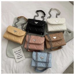 2024 New luxury high quality handbag Factory direct sales Netizen Fashion Korean Lingge Women's Wearing Ins Crossbody Single Small Square