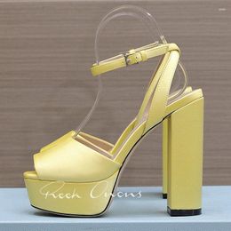 Sandals High Heel Female Summer Peep Toe Buckle Strap Design Platform Super Heels Round Head Walk Show Ladies Pumps