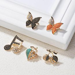 Brooches Fashion Rhinestone Enamel Brooch For Women Elegant Simple Cherry Butterfly Pins Crystal Accessories Party Wedding Gift