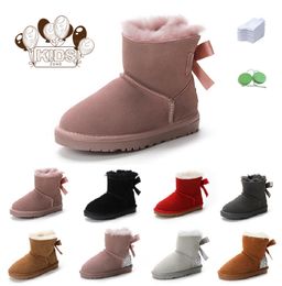 Stivali per bambini Designer Tasman Scarpe per bambini Pelliccia di castagna Pelle di pecora Shearling Tazz Muli Ragazza Ragazzo Scarpa con plateau ultra mini Pelle scamosciata Comfort superiore Autunno Inverno uggity