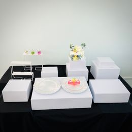 13pcs lüks moda düğün masası merkez parçası büfe pasta ekran standı tatlı çiçekler sütun yükseltici şeker çubuğu parti meyve içecek yemek çikolatalar tutucu