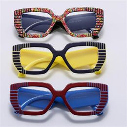 Sunglasses Oversized Rectangular Cat Eye Striped Wide Leg Optical Glasses Frame Ladies Fashion Anti-blue Computer