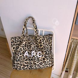 Evening Bags Hylhexyr Leopard Print Shoulder Bag Letter Printing Casual Large Capacity Women's Canvas Handbag Shopping Bags 230906