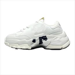 Luxury designers online celebrities popular style white comfortable leisure shoes sports shoes