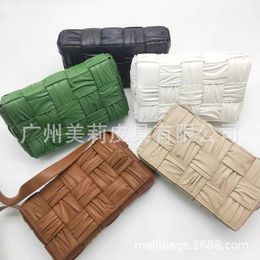 Cassette Botegss Ventss Tote bags for women and men online shop Woven pillow bag pleated fashionable tofu 2023 new single shoulder crossbod With Real Logo