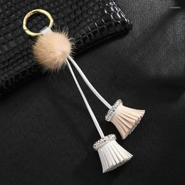 Keychains Fake Ball Pendant Keychain With 2-Tassel Korean Lover Car Keyrings Jewellery Gift Fashion Fur Pompom For Women