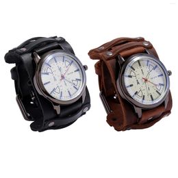 Wristwatches Punk Pointer Watch Leather Fashion Wide Belt Strap Male Bangles Wristwatch Gift For Lover Leisure Women Bracelets Casual