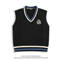 Men's Vests British Campus Style Striped V-neck Thickened Vest Autumn Winter Warm Inner Sleeveless Sweater Women BF Knitted