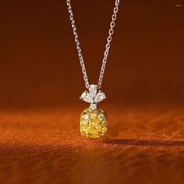 Chains YM2023 Pure 18K Gold Jewellery Solid G18K Natural Yellow Diamonds 0.159ct Pendants Gemstone Necklaces For Women