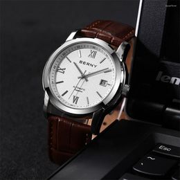 Wristwatches Business Men's Automatic Mechanical Watch Classic Simple Dial Waterproof Calendar Sapphire Mirror