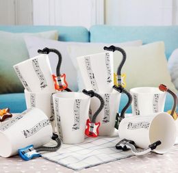 Mugs Music Mug Creative Guitar Violin Style Coffee Cup Porcelain Tea Milk Water With Musical Instrument Handle Home Office