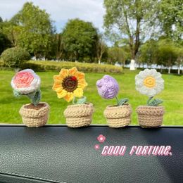 Decorative Flowers Sunflower Crochet Flower Pot Hand-knitted Plant Hand-woven Tuilp Daisy Rose DIY Finished Handmade Crafts Car Decoration