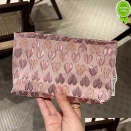 Other Housekeeping Organisation 3D Heart Cosmetic Storage Bag Sundry Women Plush Girl Travel Ry Makeup Tool Lipstick Earphone Beauty Dhkws