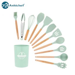 Cooking Utensils Silicone Kitchen Utensils Set Non-Stick Cookware for Kitchen Wooden Handle Spatula Egg Beaters Kitchenware Kitchen Accessories 230906