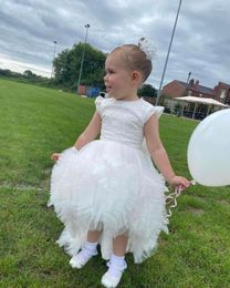 Girl Dresses Puffy White Ball Gown Flower Tiered Ruffles Children Birthday Party Gowns Princess Bow Kids Pography