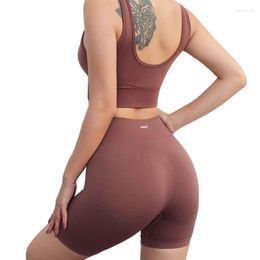 Active Shorts Women's Fitness Pants M-shaped Hip Lift High Waist Nude Yoga No T Awkward Thread Sports Tights For Female