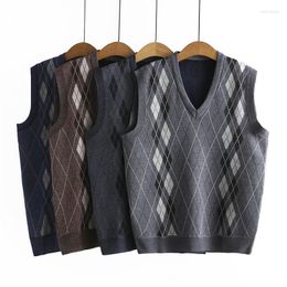 Men's Vests Men Preppy Style Sweater Oversize Trendy Contrast Colour Japanese Leisure Knitted Males Jumpers Soft Vest C20