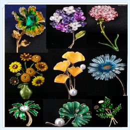 Brooches 2023 Vintage Green Colour Plant Pearls Pin Tree Lotus Leaf Cherry Flower Bamboo Enamel Brooch For Women Coath Accessories Jewellery