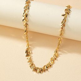 Chains Metal Leaf Necklace Light Luxury Niche High Sense Banquet Gift Design Collarbone Chain Wholesale H36