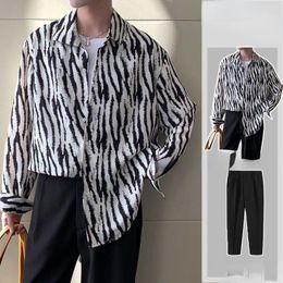 Men's Tracksuits 2023 Summer Pleated Suits Men Fashion Casual Long Sleeved Shirt Trousers Two-piece Mens Korean Loose Ice Silk Sets V49