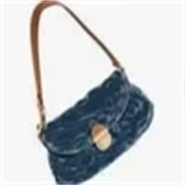 Borsa per pranzo al sacco borsa per ascella con foto classica vecchio stile 2023 borsa a tracolla per donna borsa a tracolla con borsa in denim ricamato nuovo stile M95050 M44470