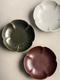 Plates Japanese Style Handmade Creative Petal Plate Personality Retro Ceramic Household Soup Dim Sum