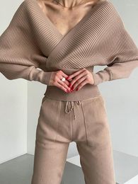 Women's Two Piece Pants Knitted Bat Sleeve Sweater 2 Pieces Set Women Autumn Winter V Neck Pullover Cargo Outfit Female Matching Suit