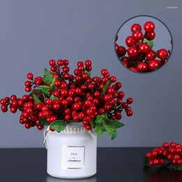 Decorative Flowers High Quality Artficial Flower Different Color Berry Bunch The Bride Bridesmaid Bouquet Matching Wedding Decoration