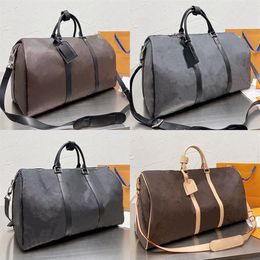 55cm Classical Men Duffle Bag Keepall For Women Travel Bags Men's Hand Luggage Men Leather Handbags Large Cross Body Totes 45279W